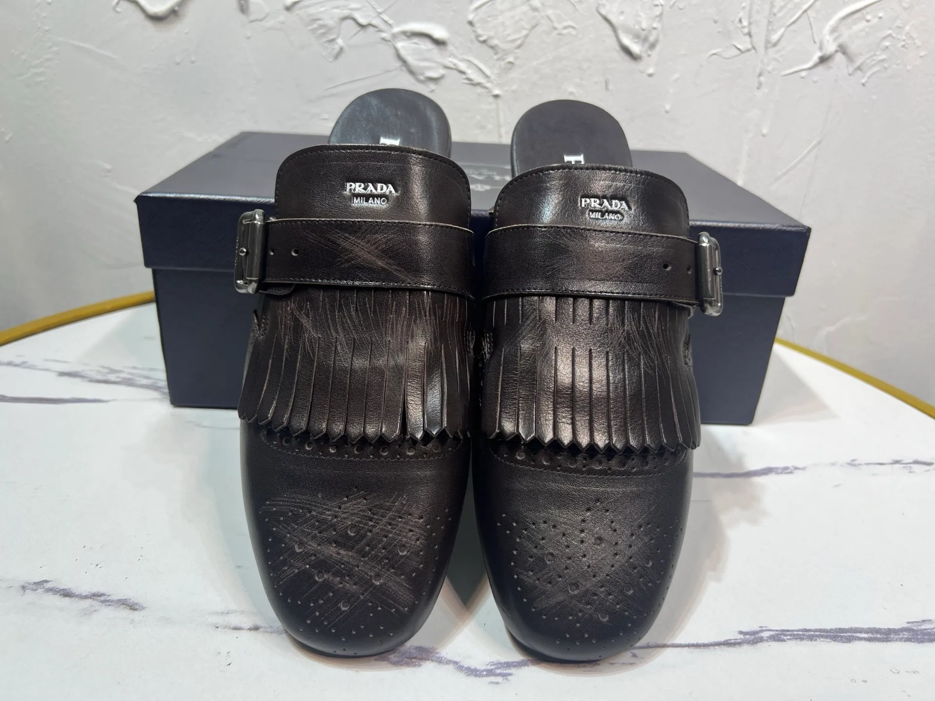 P780 prada derby2025 spring and autumn latest Prada slip-on retro men's Muleto shoes, Shuffle tassel strap Monk shoes, upper cowhide, lining and foot cowhide, rubber sole, original packaging Code number: 39-46